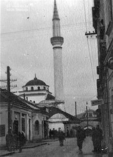 220px-Ferhadija-Moschee,_Banja_Luka_April_1941